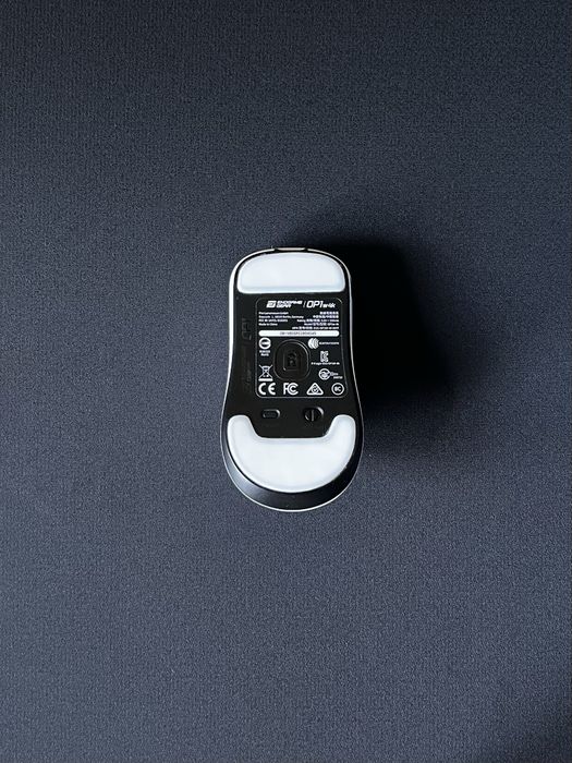 Endgame Gear op1w 4k - Mouse gaming