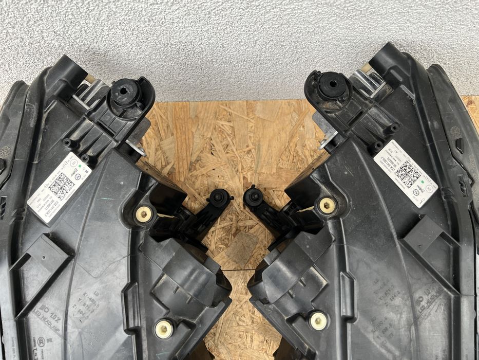 SET Far stanga dreapta VW T-ROC Facelift 2021-2024 Full LED Originale