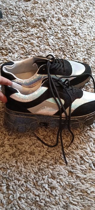 Adidași damă măr.37