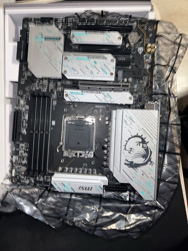 Motherboard(нуждае се от ремонт) MSI x670e Gaming plus wifi