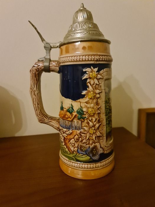Колекционерска халба