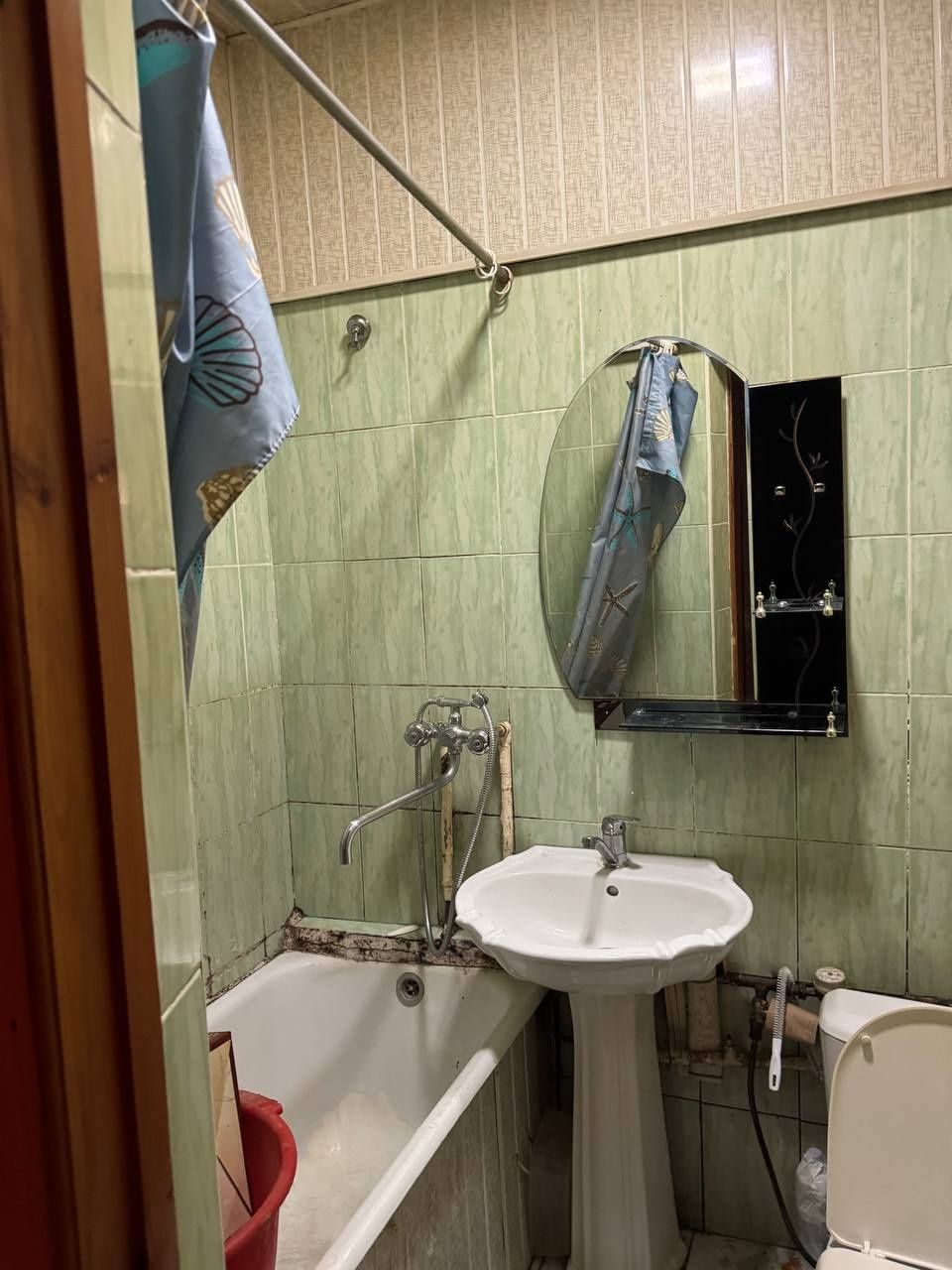 Сдается своя 2комн.Азиз базар