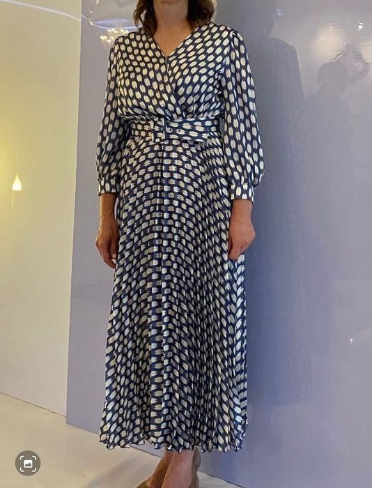 Продам НОВОЕ ПЛАТЬЕ! Пр-во Турция