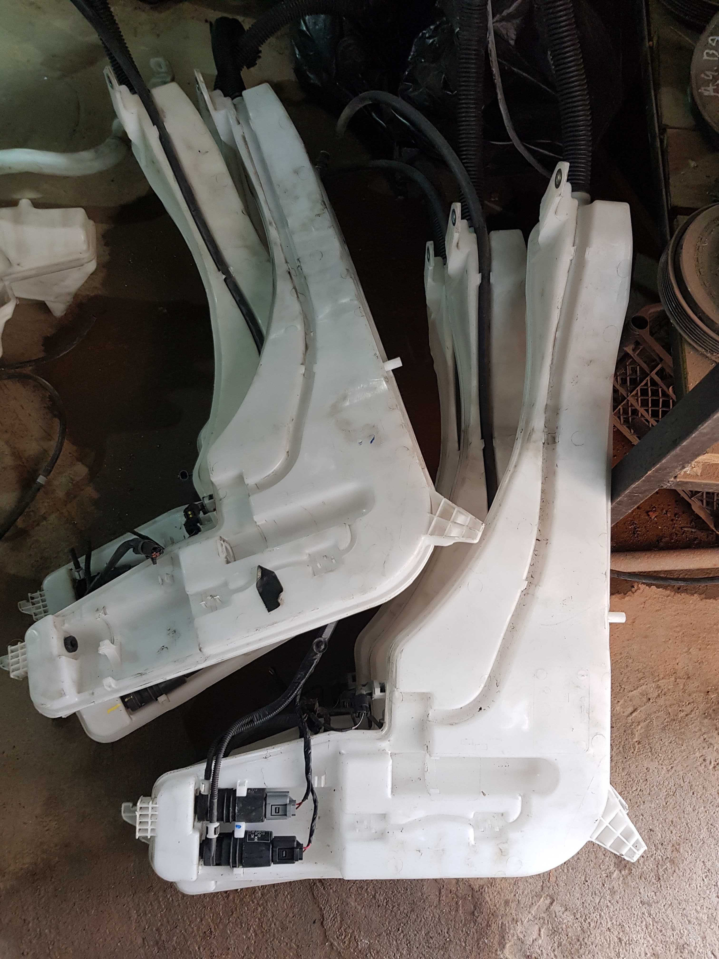 Vas lichid parbriz BMW X3 F25 X4 F26