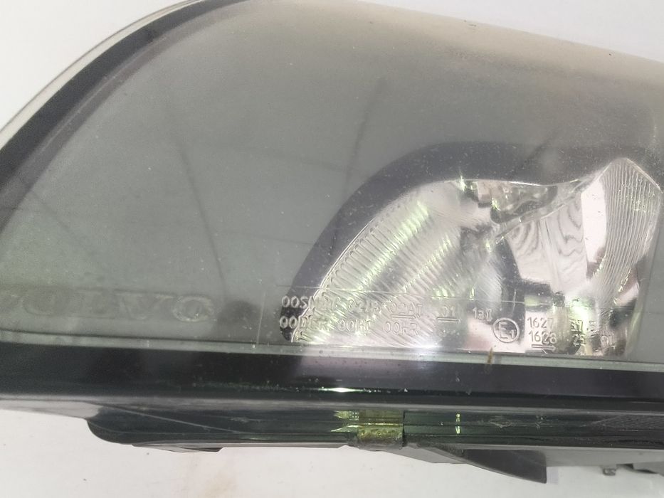 Far Volvo V40, S50 parte stânga