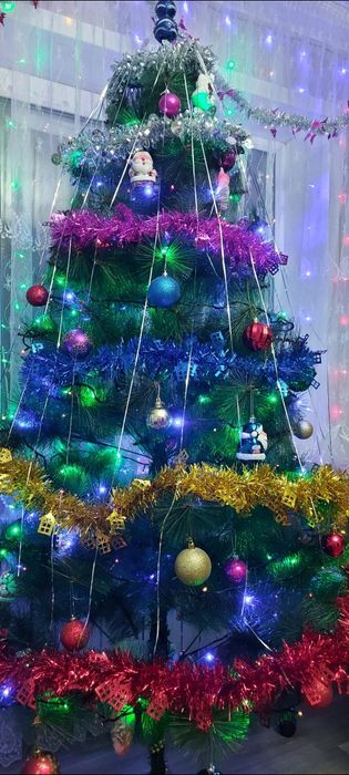 Продам Ёлку 180см