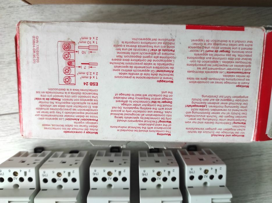 Contactor modular ABB ESB 244000 24A