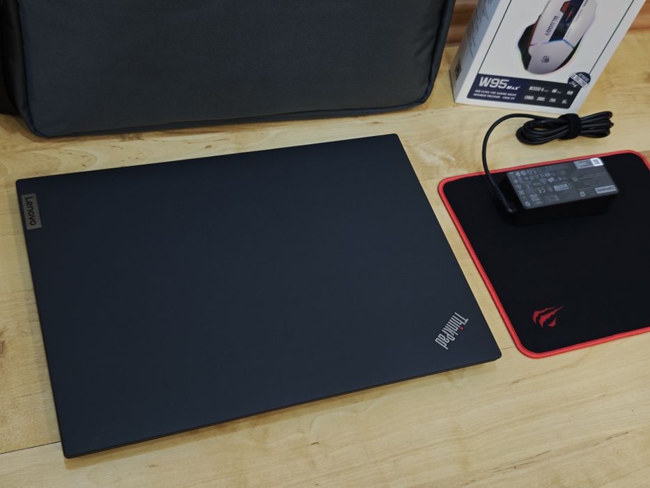 x12 ядер ThinkPAD ОЗУ 32 ГБ SSD M2 1 TB новый мощный ноутбук