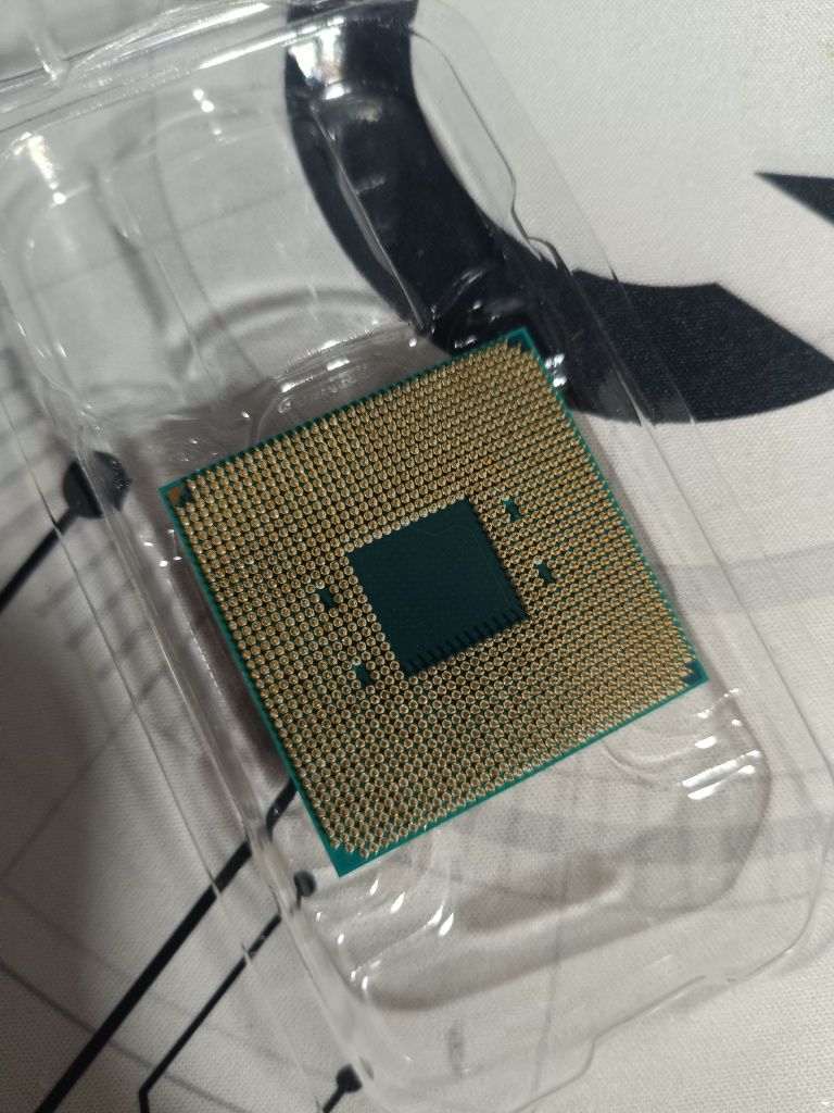 Procesor Ryzen 5 2600 de vânzare – 150 lei (negociabil)

Vând procesor