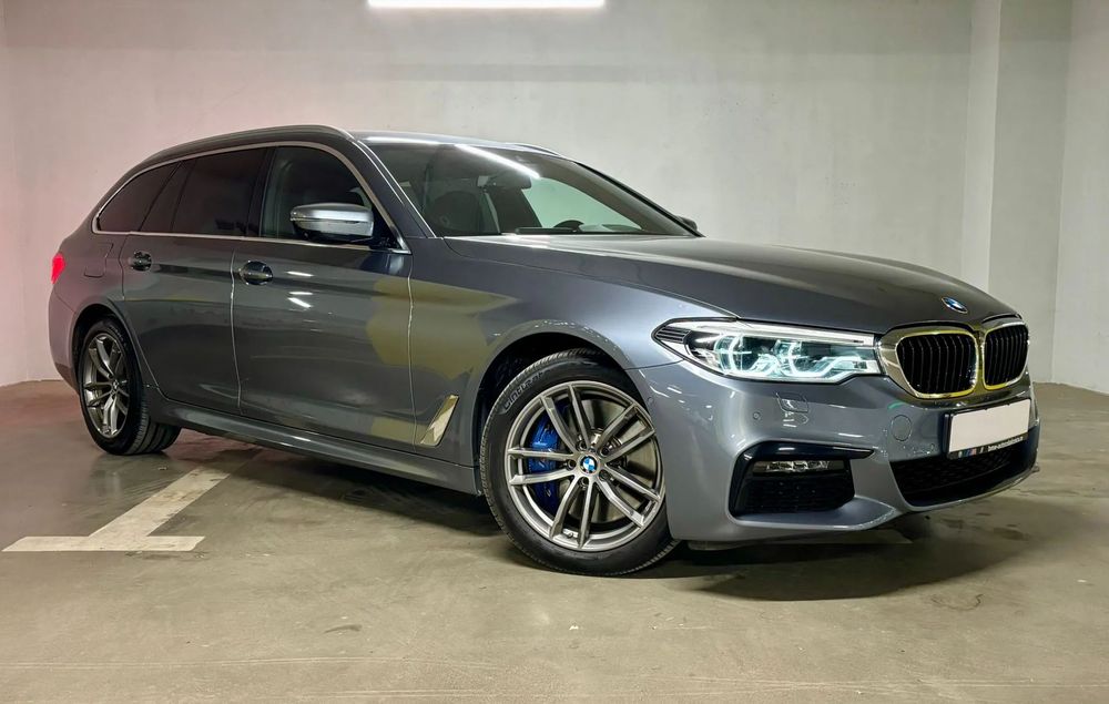 BMW Seria 5 BMW 540I Xdrive M Pack Harman Ventilatie HUD Webasto