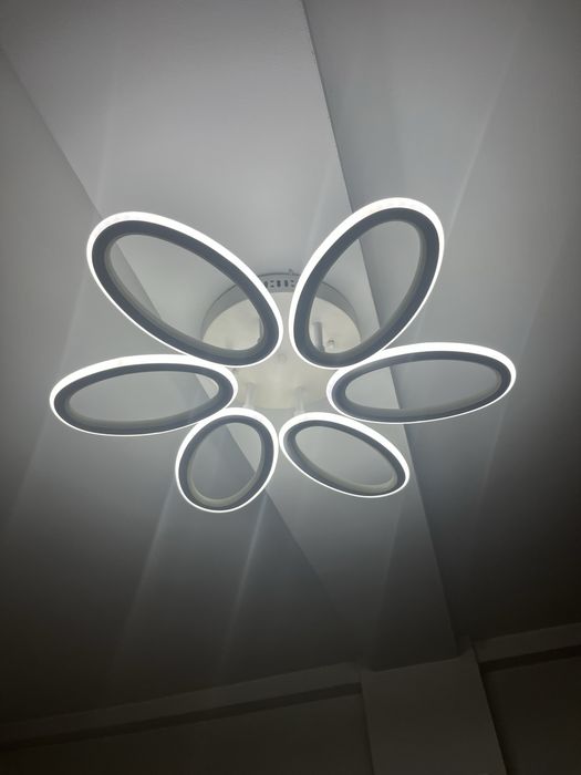 Люстра Led 8 тысяч