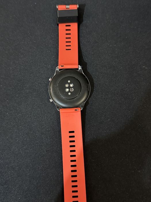 Смарт часовник amazfit gtr2