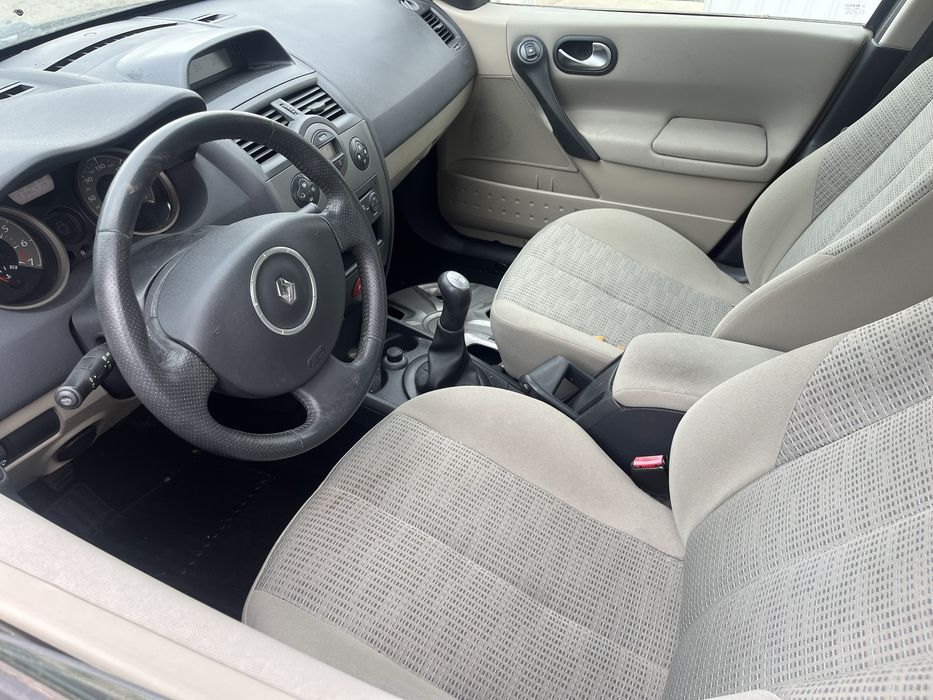 Vand  hayon Renault Megane 2 2004-2009