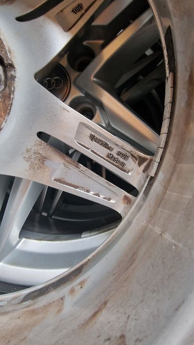 Jante audi a4 b9 r18