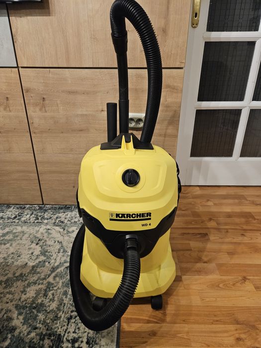Vand aspirator Karcher WD4