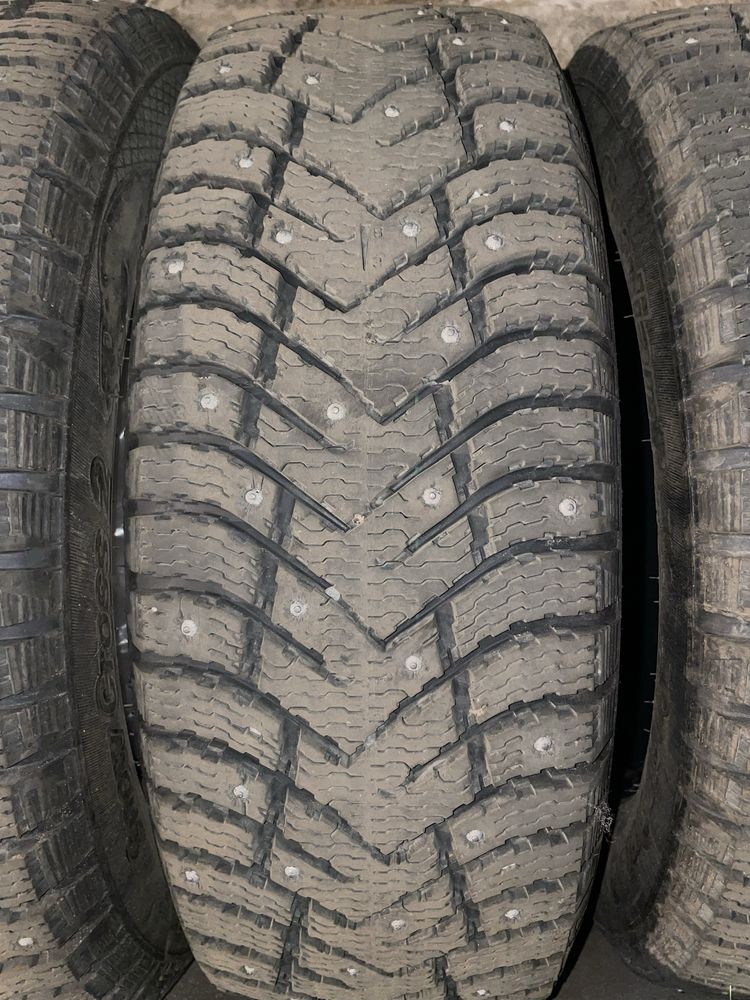 Комплект шипованных шин Cordiant SnowCross 2