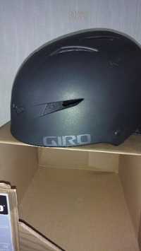Каска за колело GIRO