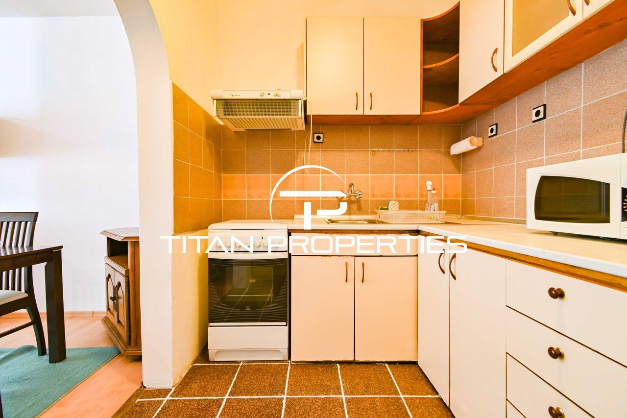 Дава се под наем Двустаен апартамент в София, Лозенец - 76 кв.м за 714 € - Снимка #11