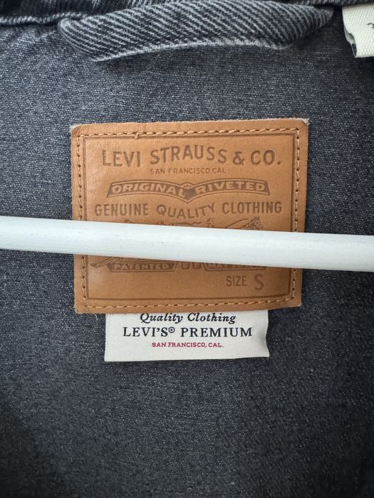 Geaca denim Levi’s noua