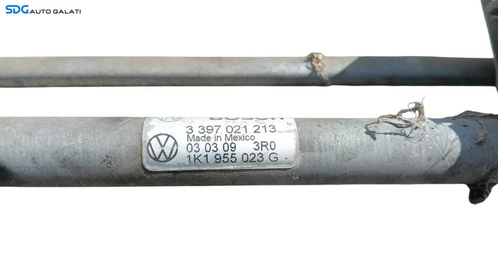 Ansamblu cu Motoras Brat Brate Stergator Parbriz Volkswagen Golf 5 2004 - 2008 Cod 1K1955119E [M9001]