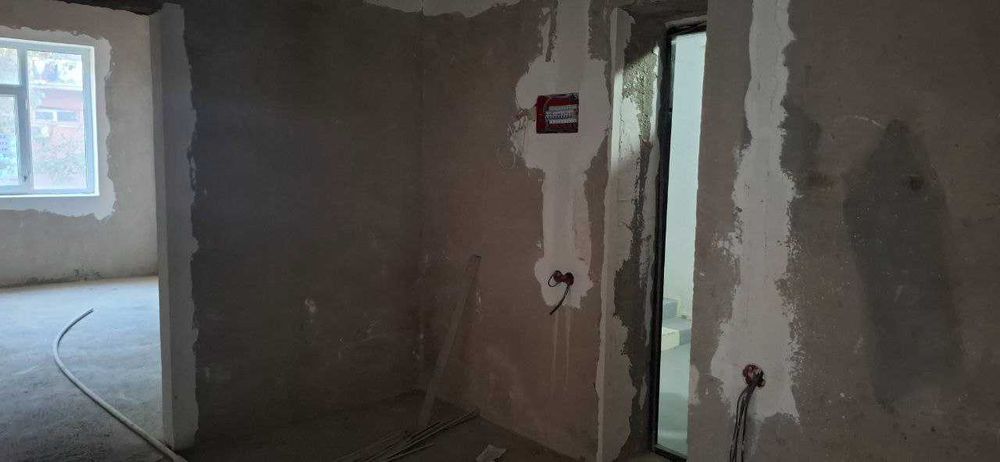 3 Хоналик уй  тезда  сотилади падвали билан