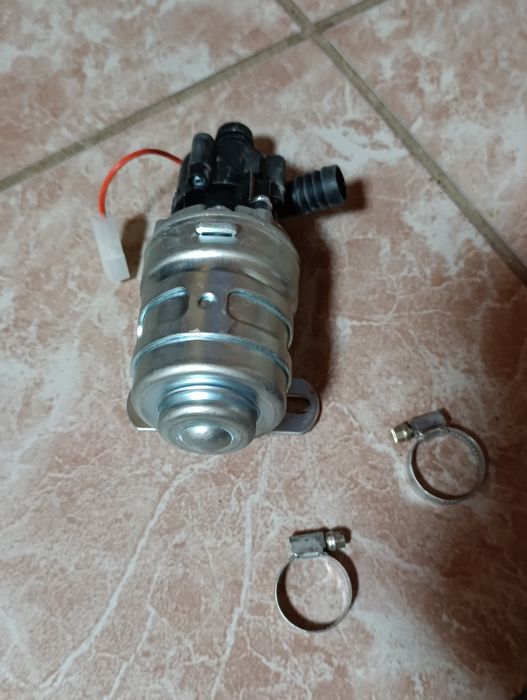 Продам помпу на газель