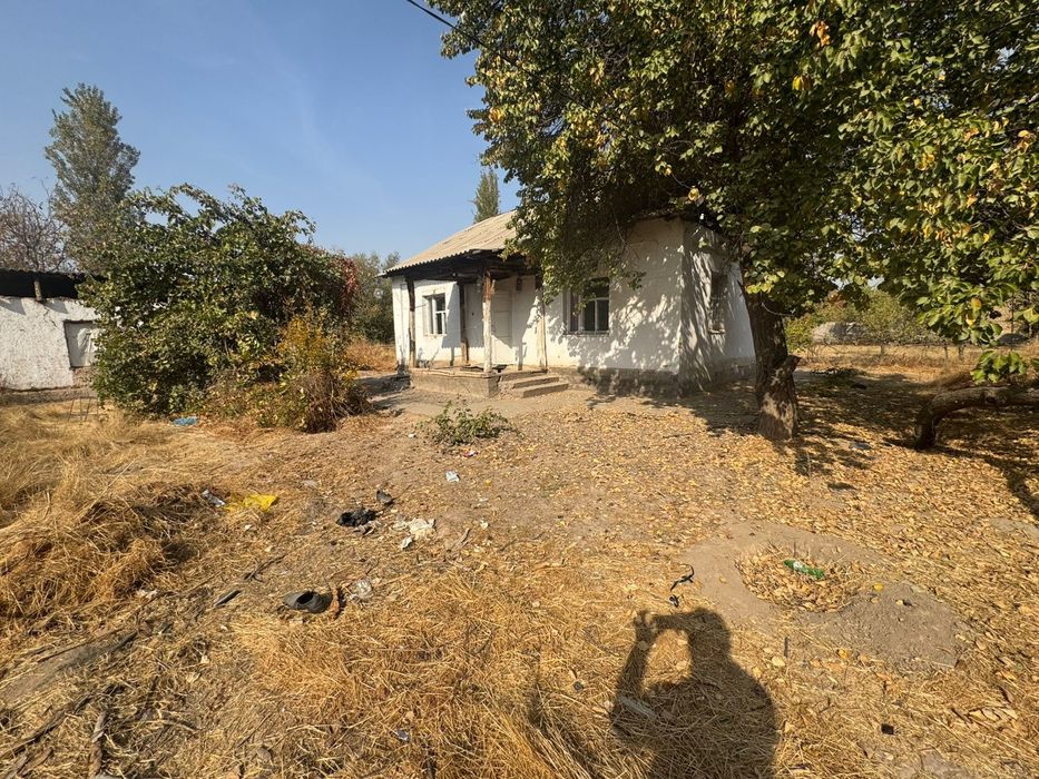 Уй ховли сотилади. Янгибозор