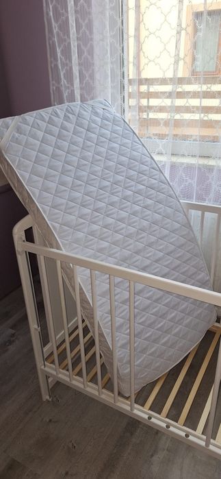 Vand patut bebe ca nou