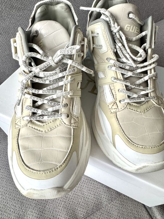 Guess оригинални маратонки