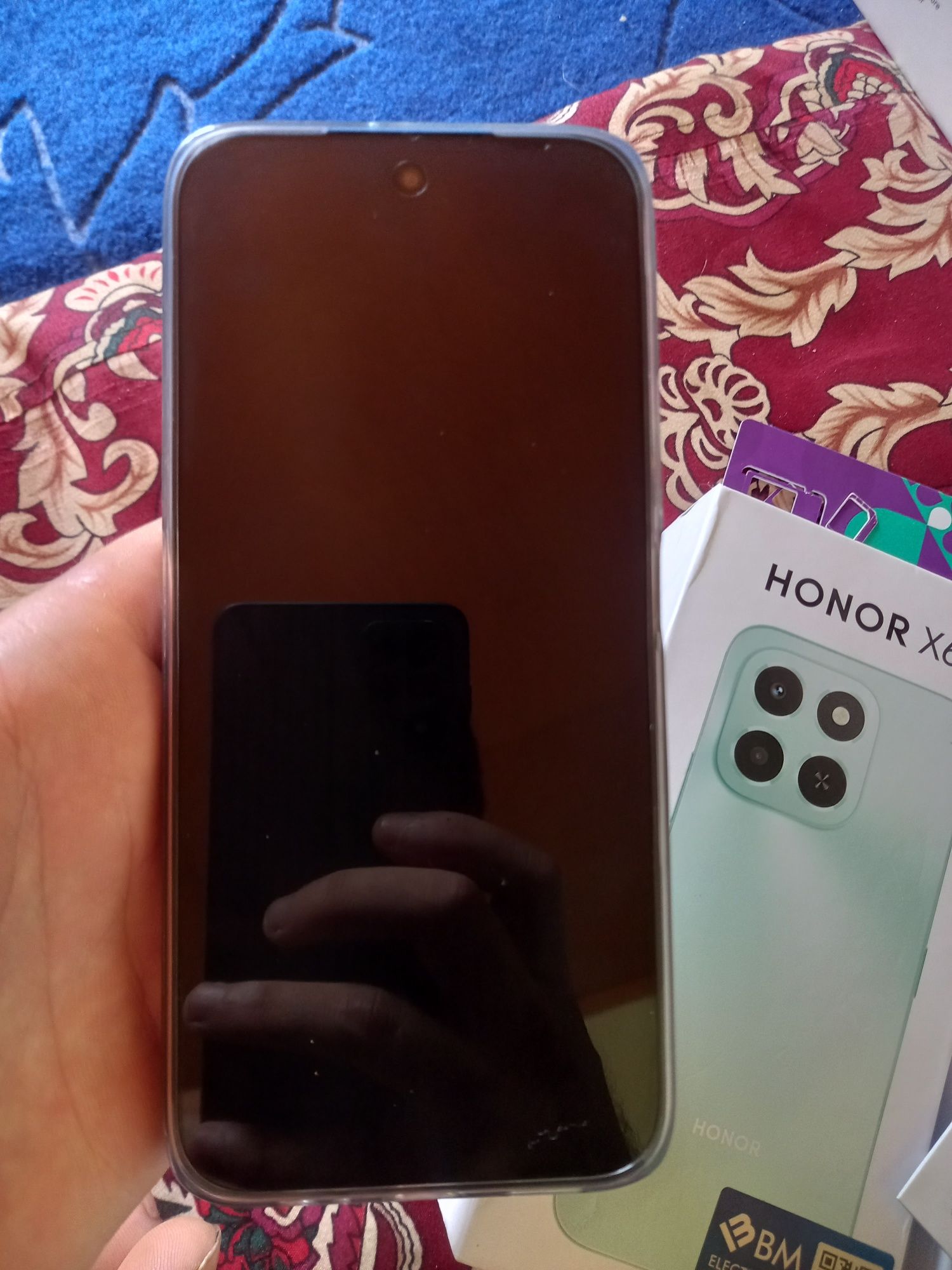 Honor x6c 6/128 sotiladi holati hali yangi