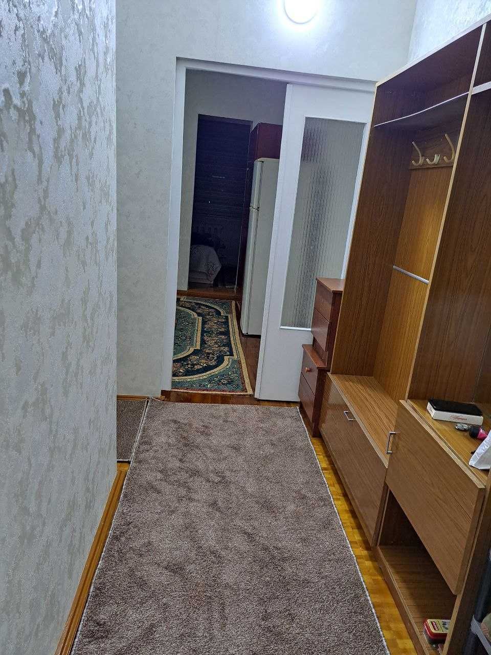 Сдается 1в2 комнатная квартира на Карасу 6