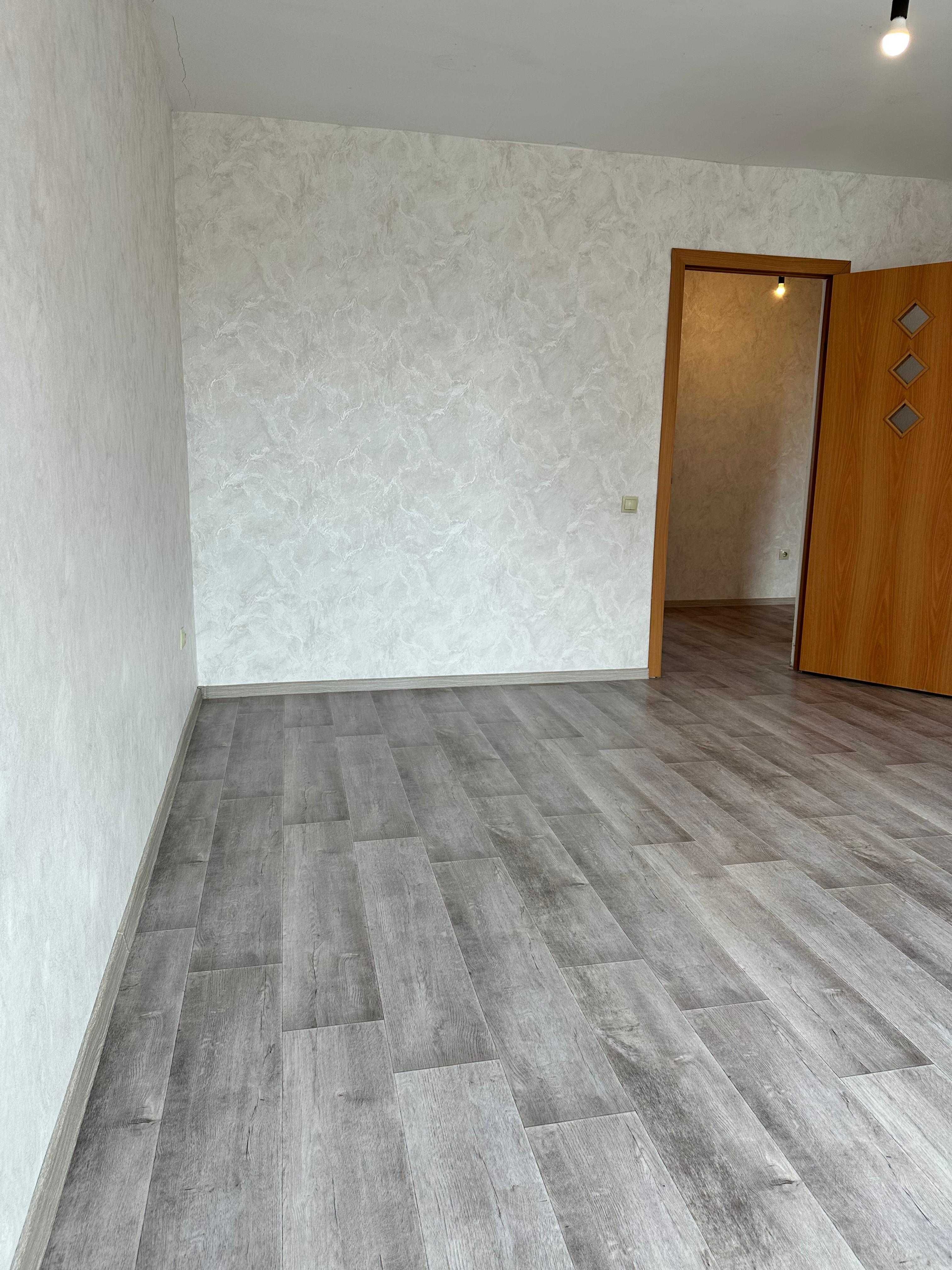 Продам 2 комнатную квартиру в мкр.Юбилейный