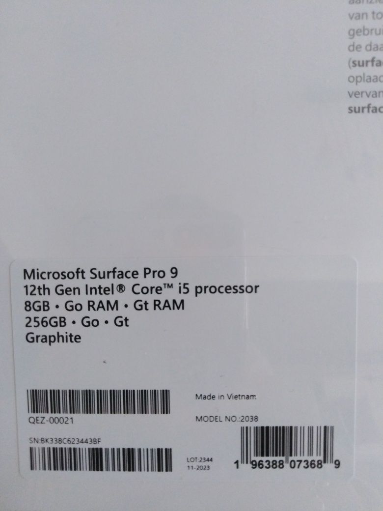 Tabletă Microsoft Surface Pro 9 Graphite , nouă.