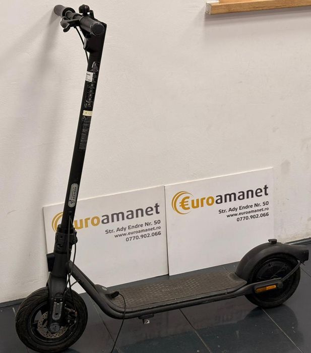 Trotineta electrica Ninebot by Segway F25E - 25 km/h, -A-