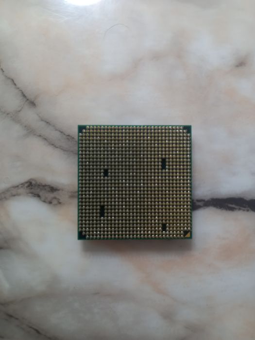 Процесор  Phenom II X4 965 	Socket AM3