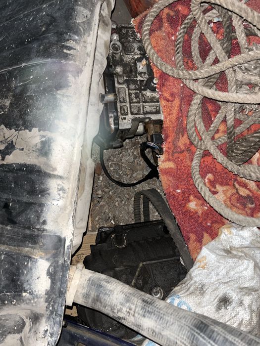 Продам каробки от гольф 2 шт за 50 тыс