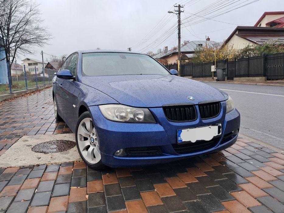 Vând BMW E90 benzina