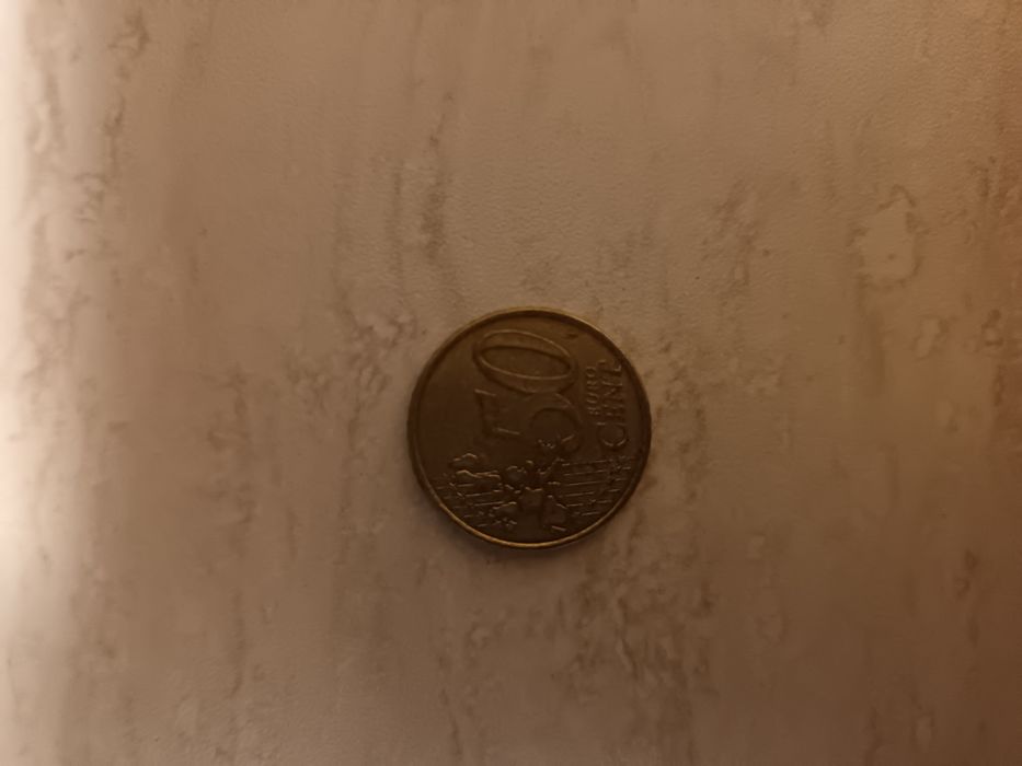 Продавам монети Евро центове