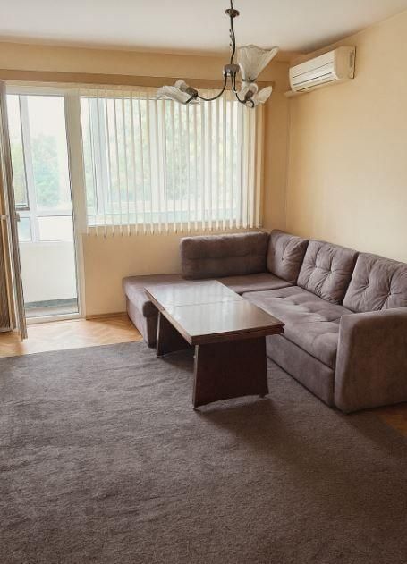 Двустаен апартамент в района на Левски!