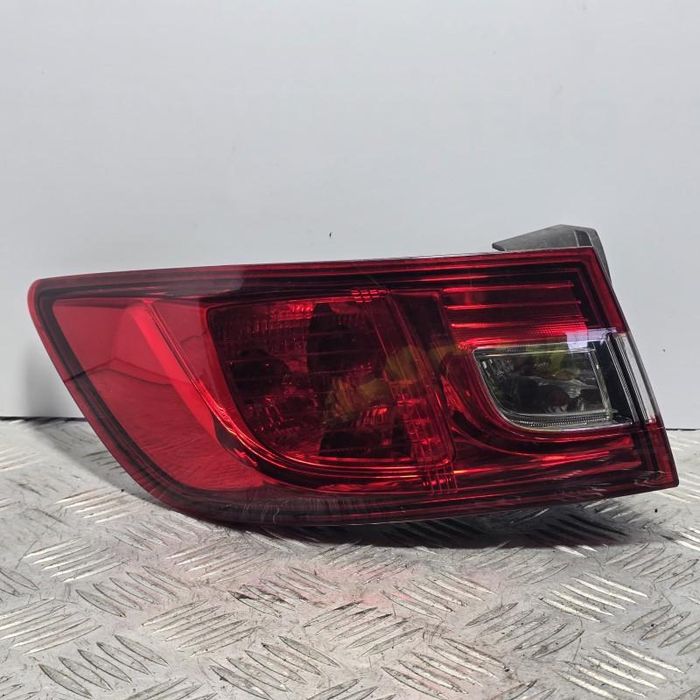 Stop aripa stanga Renault Clio 4