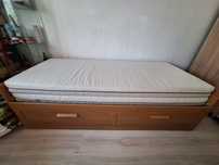 Cadru pat/divan extensibil IKEA BRIMNES și 2 saltele 80x200 cm
Divan 2