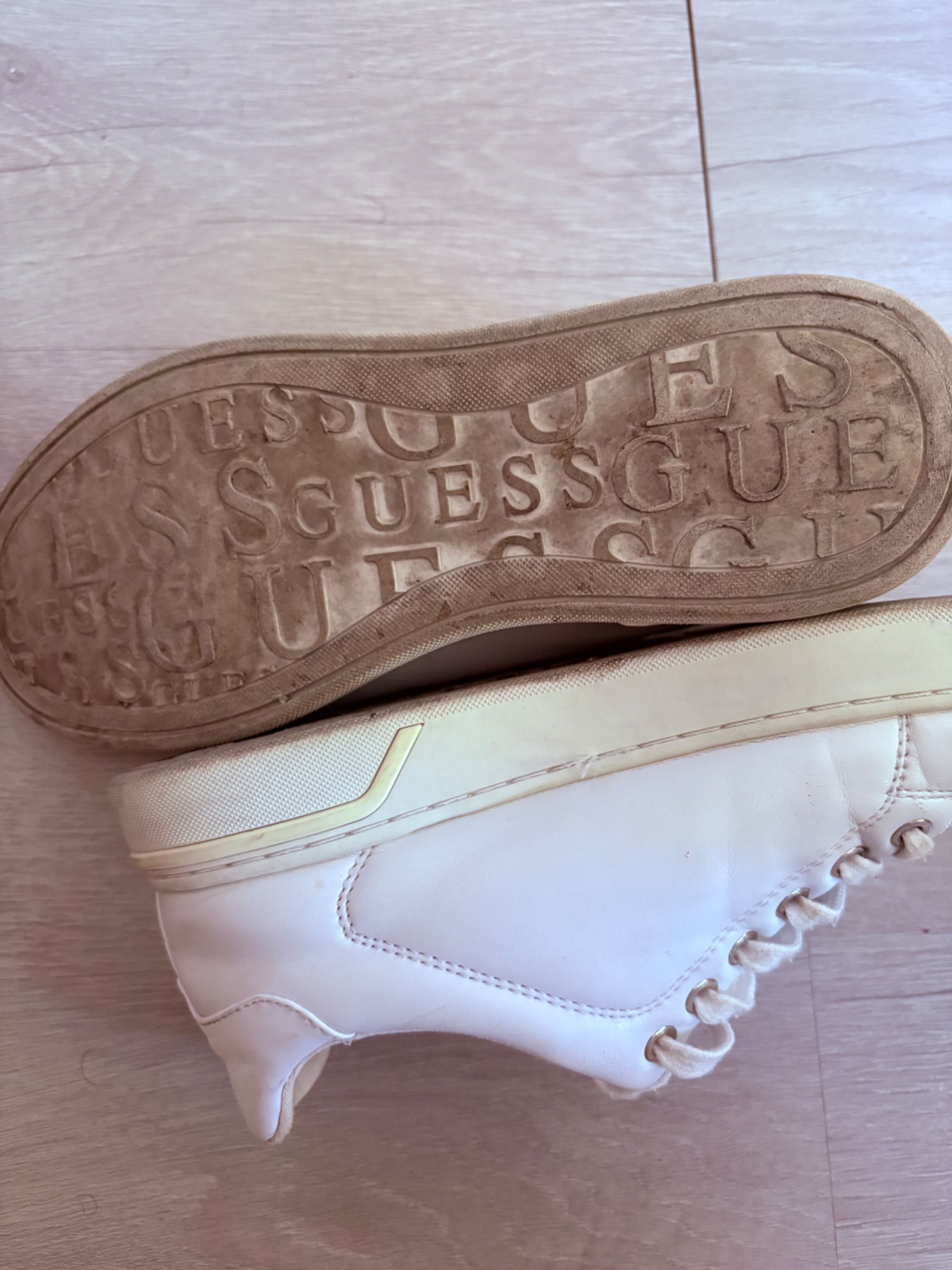 Guess обувки 37 номер