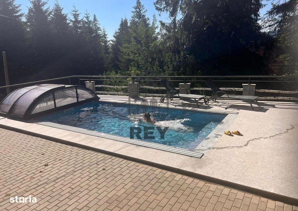 Casă de vacanța / Vilă în Păltiniș cu piscina acoperită și încălzită