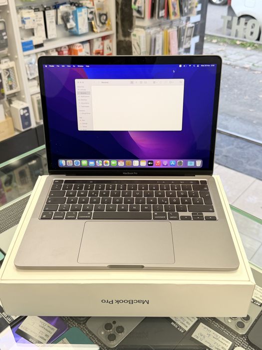 Apple MacBook Pro 13" M2 2022 256GB SSD