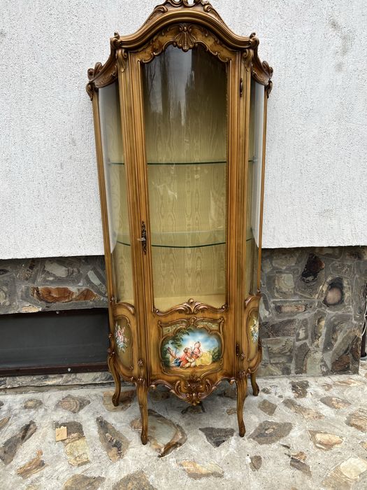 Vitrina lemn masiv sculpta stil Baroc
