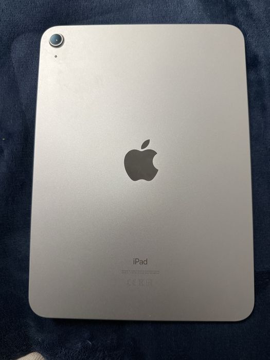 Ipad (generatia a-10-a) 64 gb