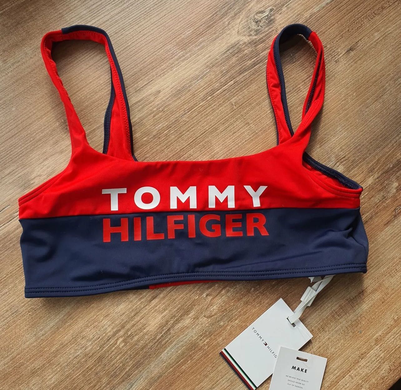 Top Tommy Hilfiger