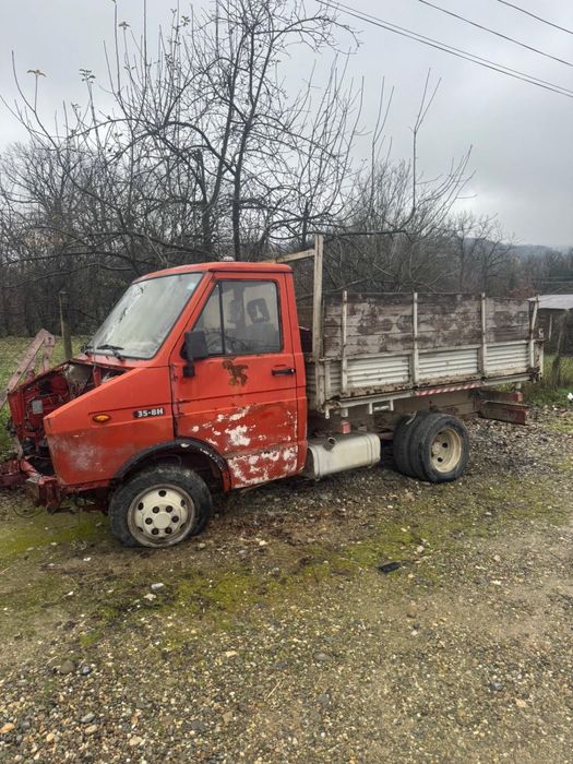 camioneta basculabila iveco daily