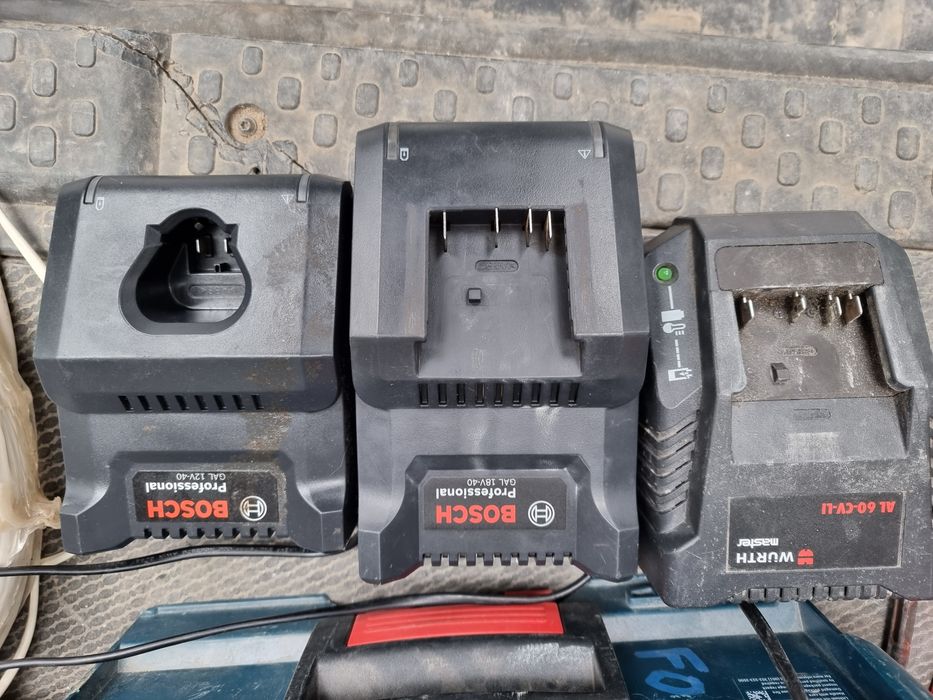 Vand incarcator Bosch 18V si 12V
