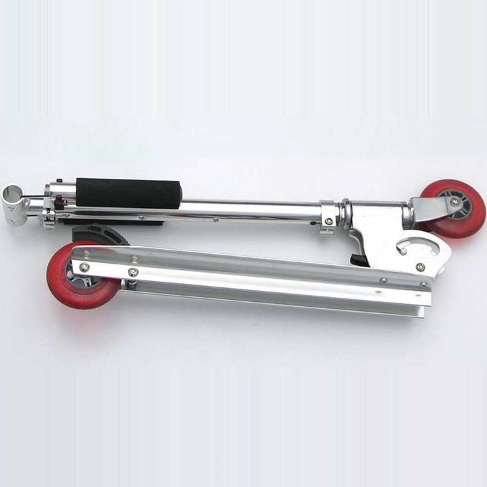 Trotineta pliabila Icon Blade - aluminiu